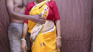 Desi Indian Village Maid Fucking Hard Her Owner In Bedroom