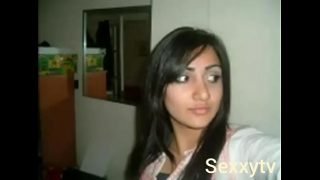 Hot sexy Indian girl Nadia nude dance