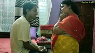 Indian Desi Hot Bhabhi Xxx sex with Innocent Boy