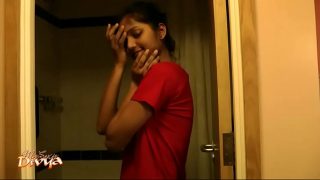 Super Hot Indian Babe Divya In Shower – Indian Porn